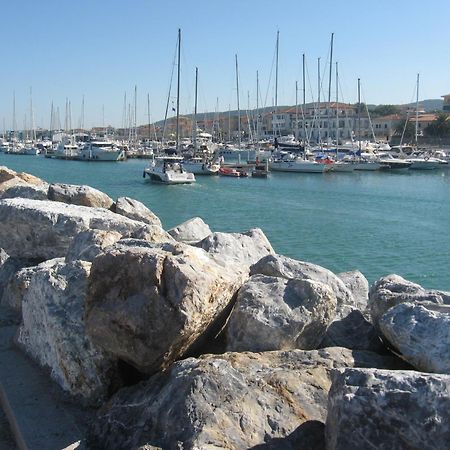 I Papaveri Apartments San Vincenzo Ngoại thất bức ảnh