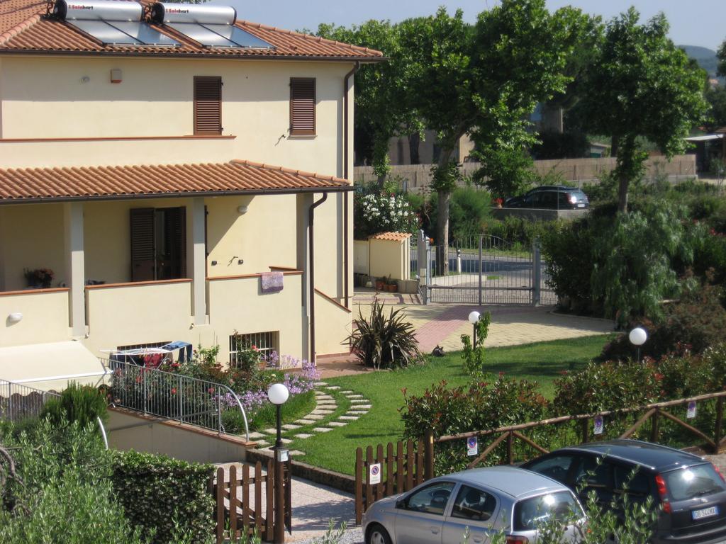 I Papaveri Apartments San Vincenzo Ngoại thất bức ảnh