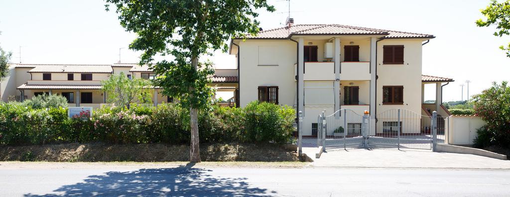 I Papaveri Apartments San Vincenzo Ngoại thất bức ảnh