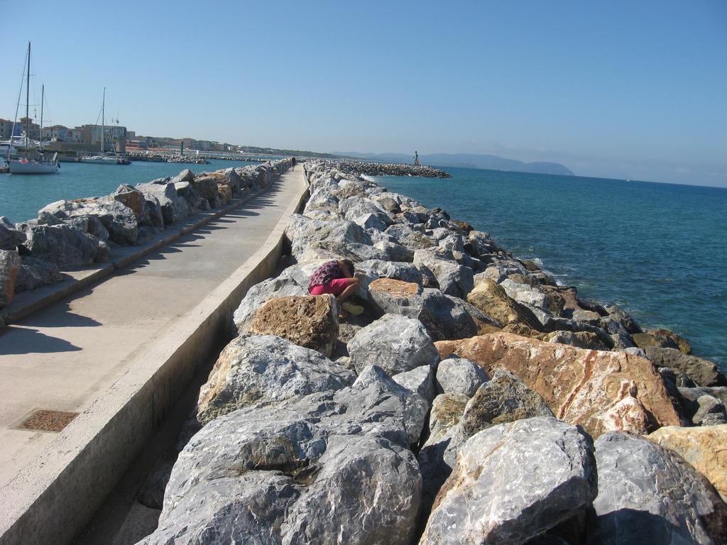 I Papaveri Apartments San Vincenzo Ngoại thất bức ảnh