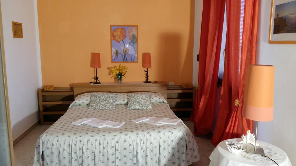 I Papaveri Apartments San Vincenzo Phòng bức ảnh