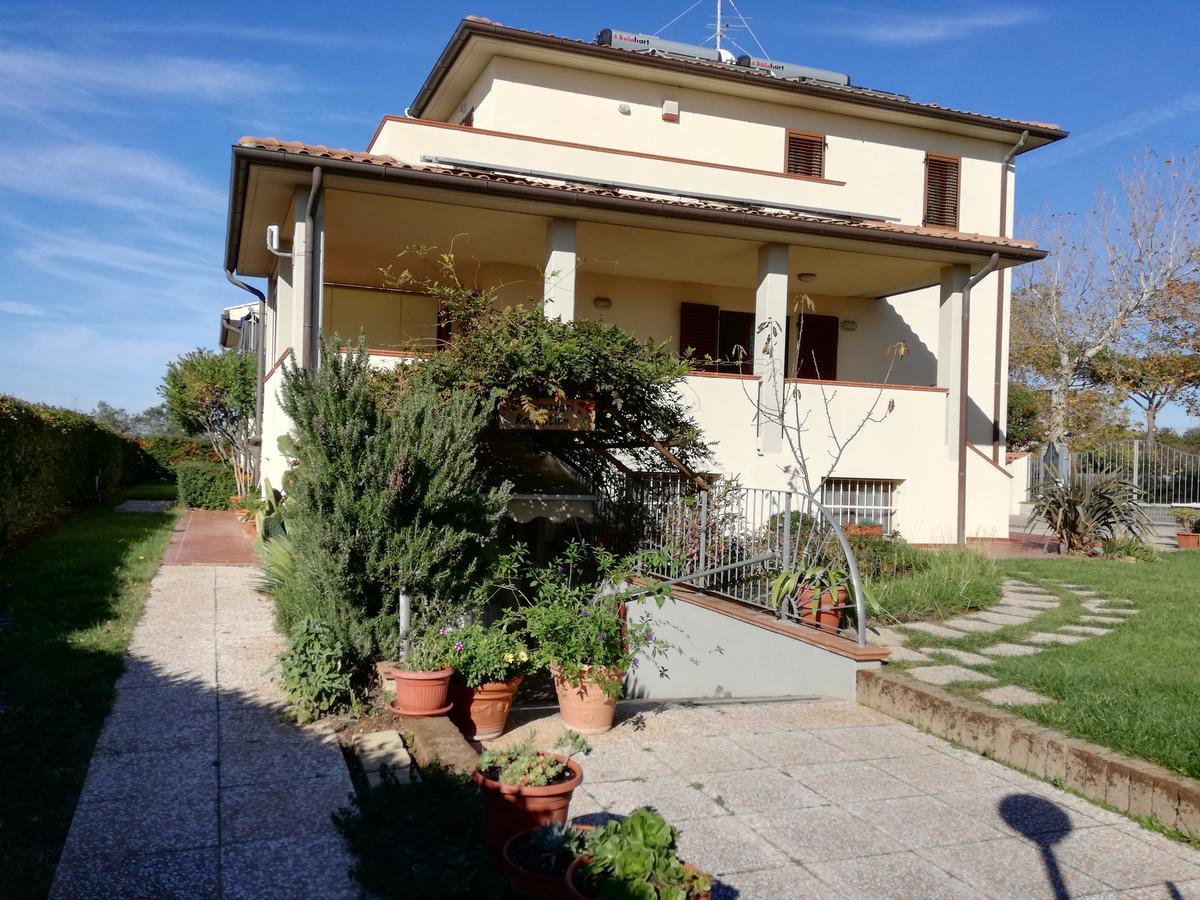 I Papaveri Apartments San Vincenzo Ngoại thất bức ảnh