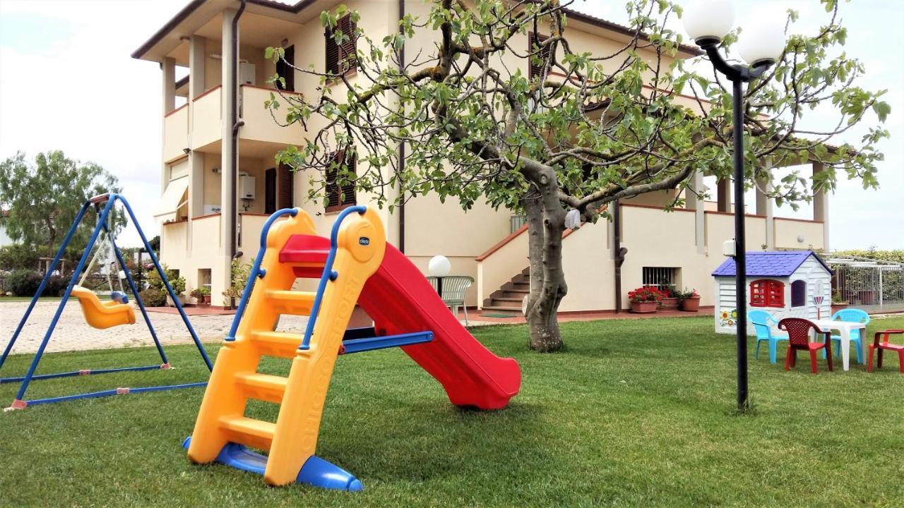 I Papaveri Apartments San Vincenzo Ngoại thất bức ảnh